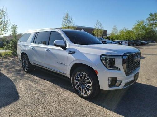 White Frost 2023 GMC Yukon XL Denali Ultimate