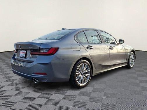 2023 BMW 330 i xDrive