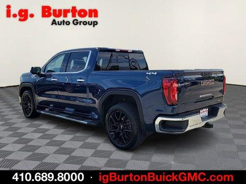 Pacific Blue Metallic 2023 GMC Sierra 1500 SLT