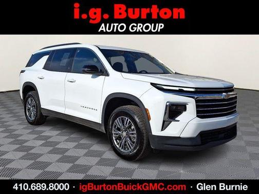 2025 Chevrolet Traverse LT