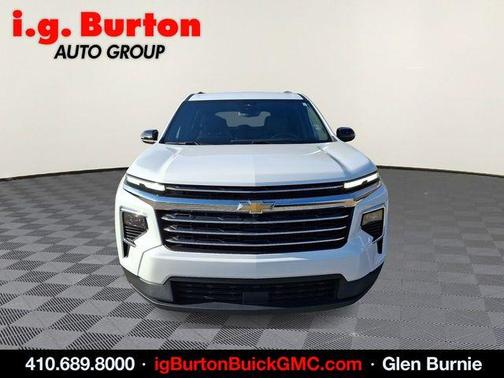 2025 Chevrolet Traverse LT