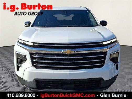 2025 Chevrolet Traverse LT