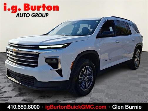 2025 Chevrolet Traverse LT