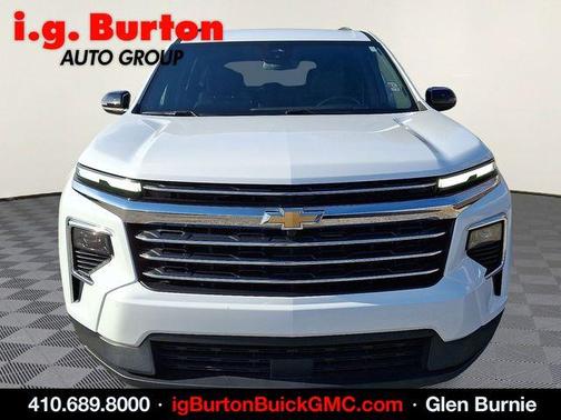 2025 Chevrolet Traverse LT