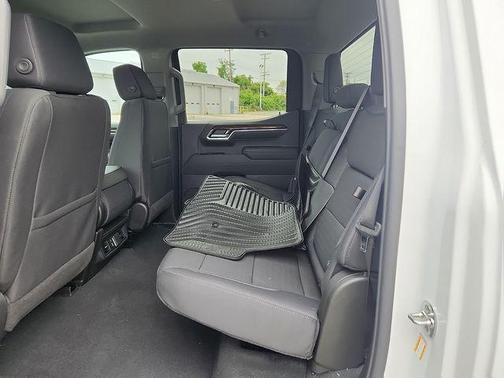 Summit White 2026 GMC Sierra 1500