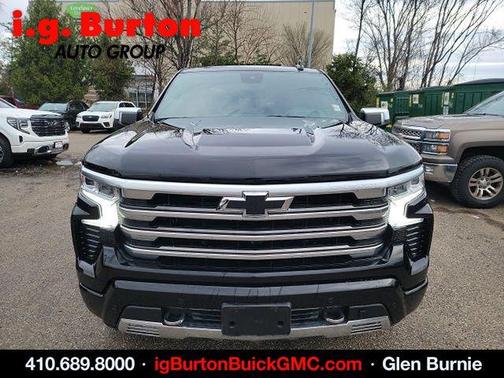 Black 2024 Chevrolet Silverado 1500 High Country