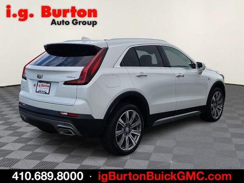 Crystal White 2021 Cadillac XT4 Premium Luxury