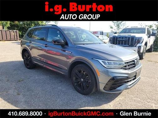 2022 Volkswagen Tiguan 2.0T SE R-Line Black