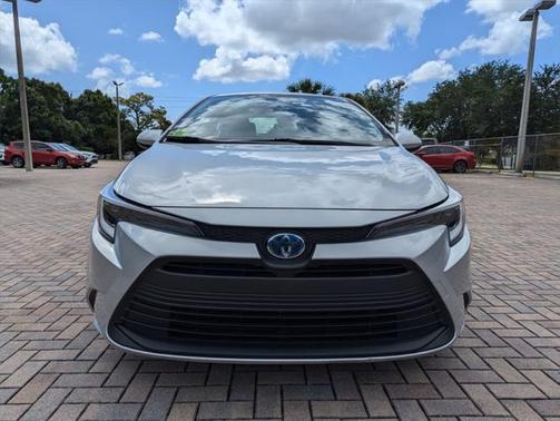 2023 Toyota Corolla Hybrid SE