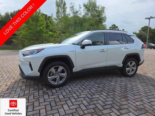 Blizzard Pearl 2021 Toyota RAV4 Hybrid SE