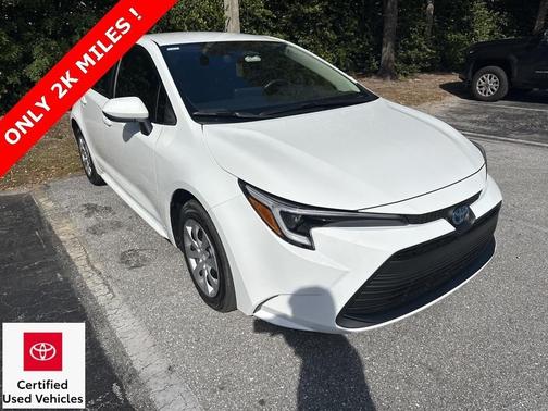 2025 Toyota Corolla Hybrid SE