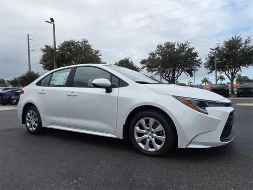 2026 Toyota Corolla LE