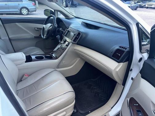 2010 Toyota Venza Base