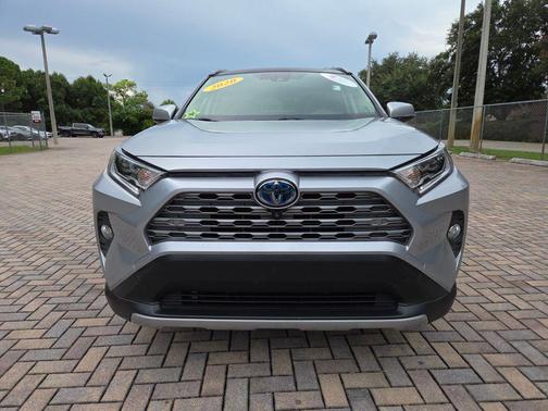 Silver Sky Metallic 2020 Toyota RAV4 Hybrid SE