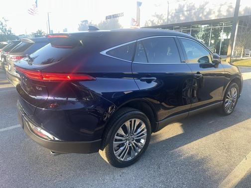 2024 Toyota Venza XLE