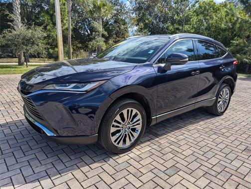 2024 Toyota Venza XLE