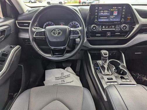 2020 Toyota Highlander L