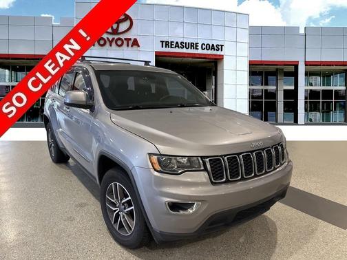 2019 Jeep Grand Cherokee Laredo