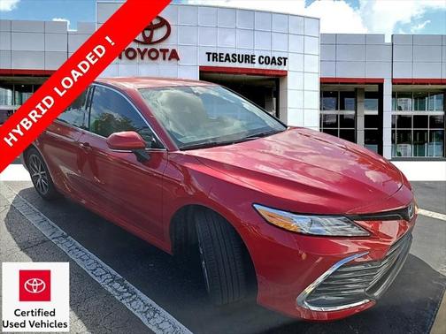 2024 Toyota Camry Hybrid XLE