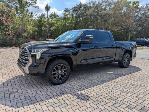 2023 Toyota Tundra Platinum