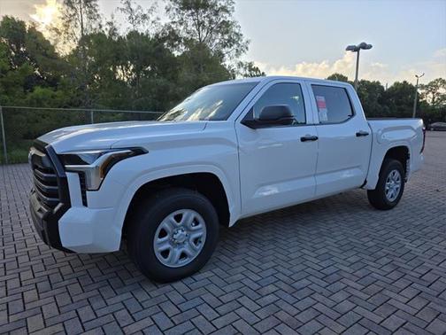 2025 Toyota Tundra SR