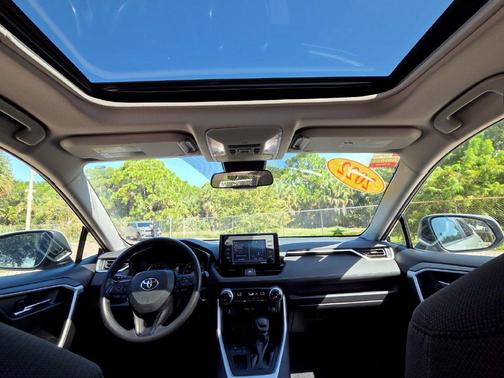 Lunar Rock 2022 Toyota RAV4 XLE