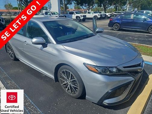 2021 Toyota Camry SE