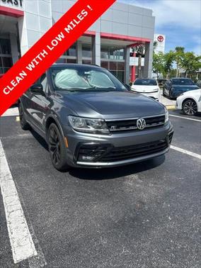 2020 Volkswagen Tiguan 2.0T SE R-Line Black