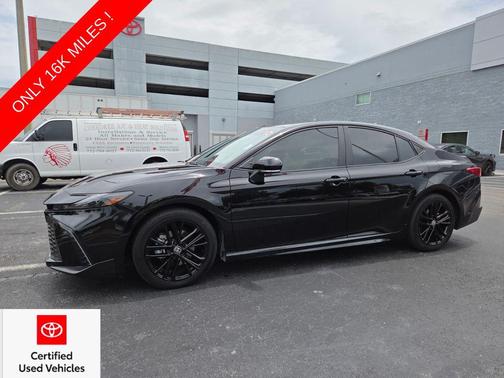 Midnight Black Metallic 2025 Toyota Camry SE