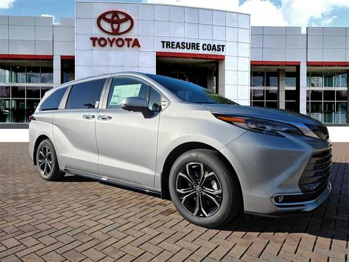 2025 Toyota Sienna Platinum