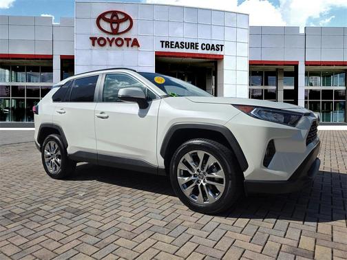 2021 Toyota RAV4 XLE Premium