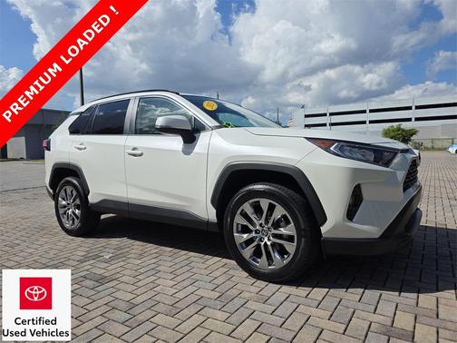 2021 Toyota RAV4 XLE Premium