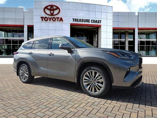 2026 Toyota Highlander Platinum