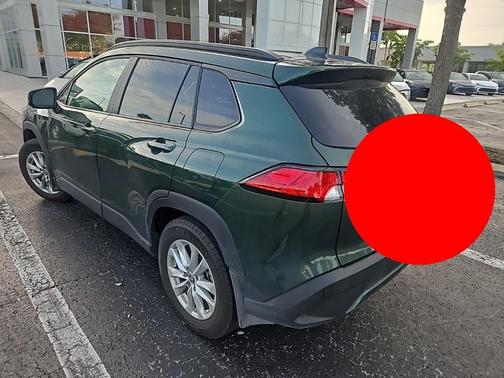 2025 Toyota Corolla Cross LE