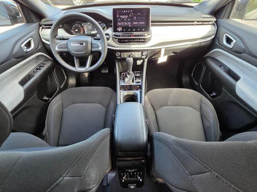 2024 Jeep Compass Sport