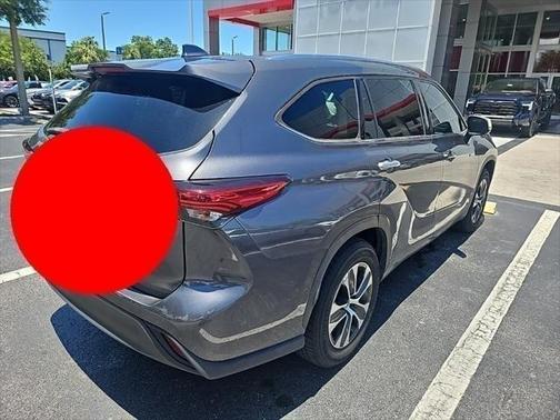 2020 Toyota Highlander Hybrid XLE