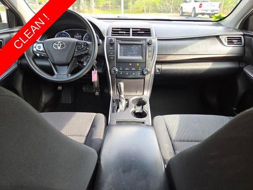Parisian Night Pearl 2016 Toyota Camry LE