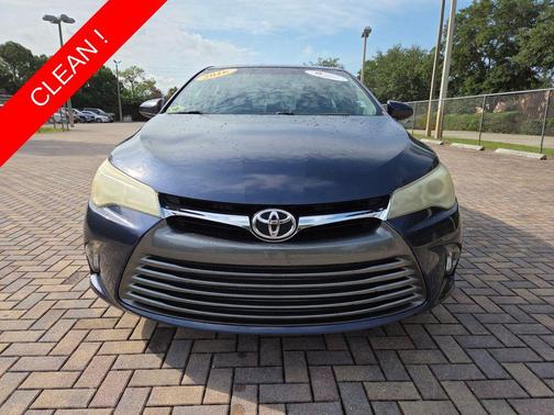 Parisian Night Pearl 2016 Toyota Camry LE