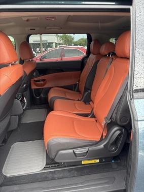 2024 Kia Carnival SX Prestige