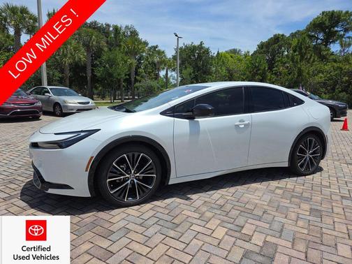 Wind Chill Pearl 2023 Toyota Prius XLE
