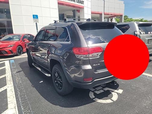 2018 Jeep Grand Cherokee Laredo E