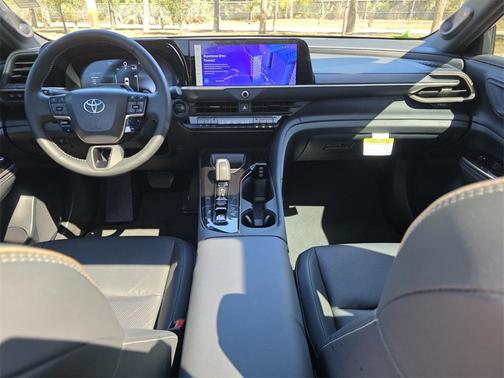 2025 Toyota Crown Signia Limited