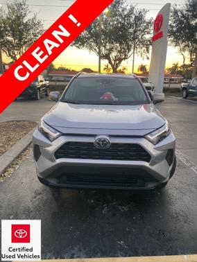 2025 Toyota RAV4 XLE