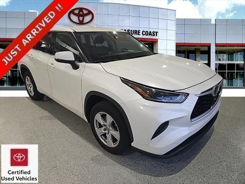 Blizzard Pearl 2021 Toyota Highlander L