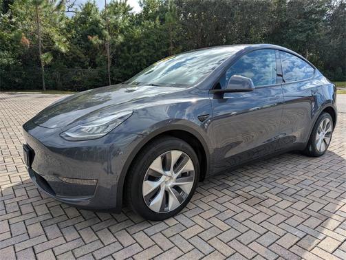 2023 Tesla Model Y Long Range Dual Motor All-Wheel Drive