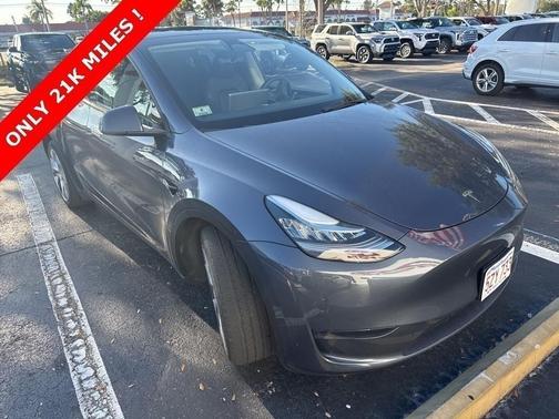 2023 Tesla Model Y Long Range Dual Motor All-Wheel Drive