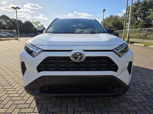 2025 Toyota RAV4 Hybrid SE