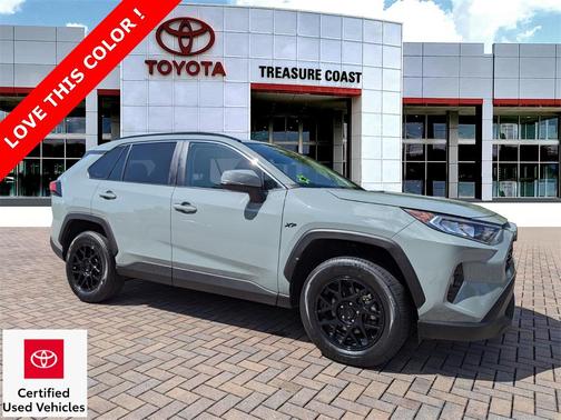 2020 Toyota RAV4 XLE