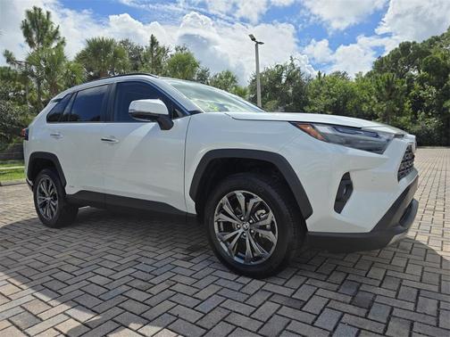 2025 Toyota RAV4 Hybrid Limited