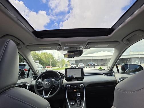 2025 Toyota RAV4 Hybrid Limited